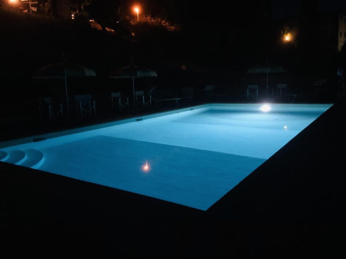 Mea Casa Toscana Кастелліна-ін-К'янті Екстер'єр фото